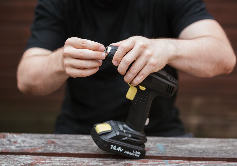 Power tool assembly work